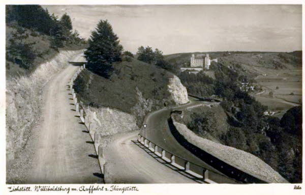 Thingstätte Auffahrt